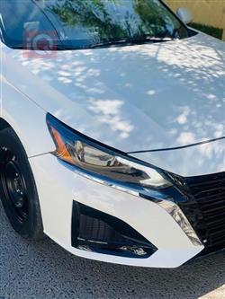 نيسان ألتيما